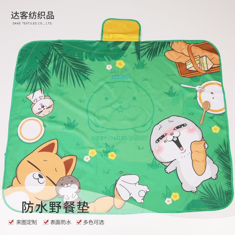 Factory direct supply of cartoon printed outdoor picnic mats, picnic blankets, barbecue moisture-proof mats, and beach mats.