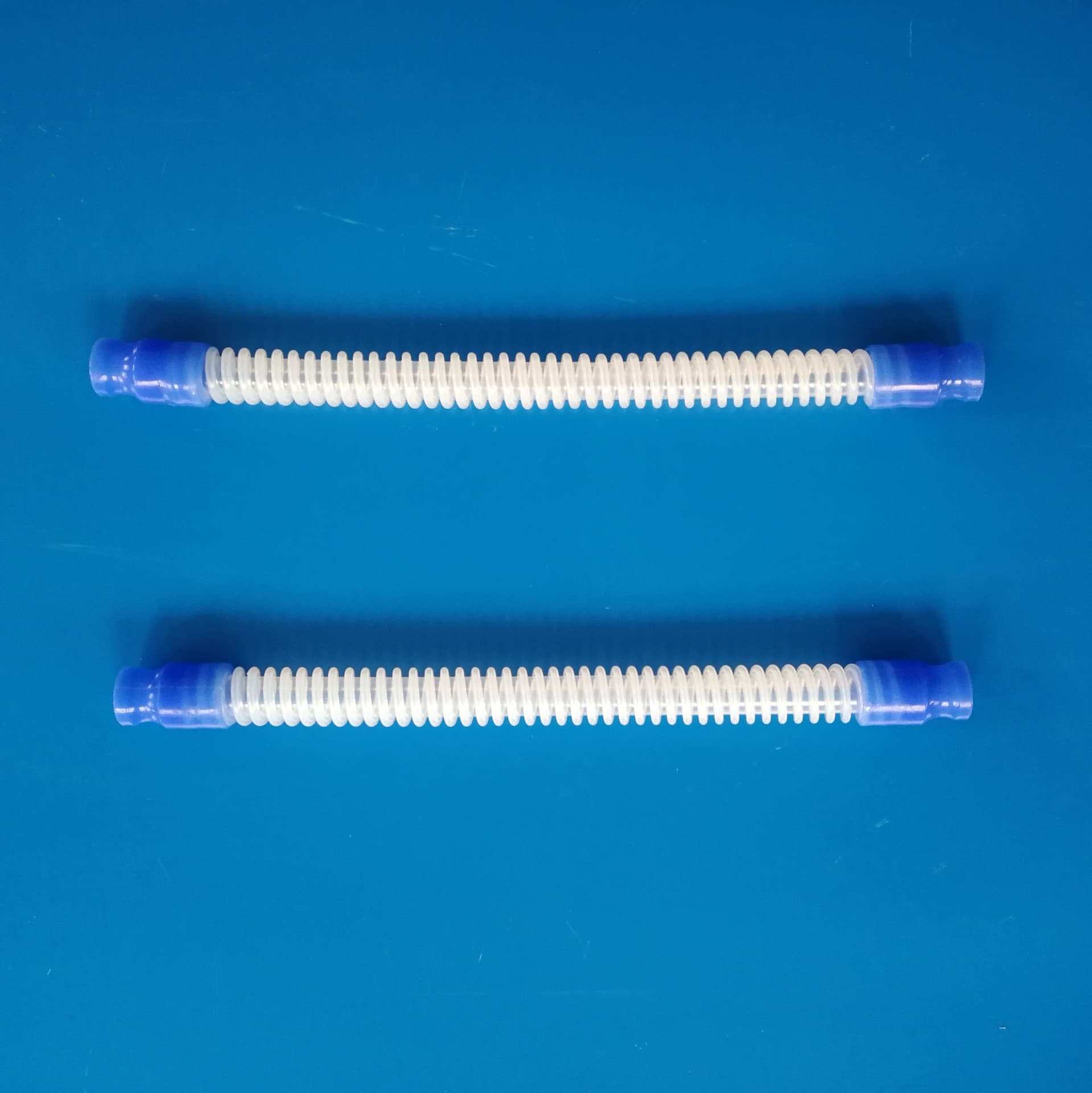Silicone breathing tubes for ventilators, adult breathing circuits, anesthesia circuits, silicone tubing, threaded tubing, rubber tubing