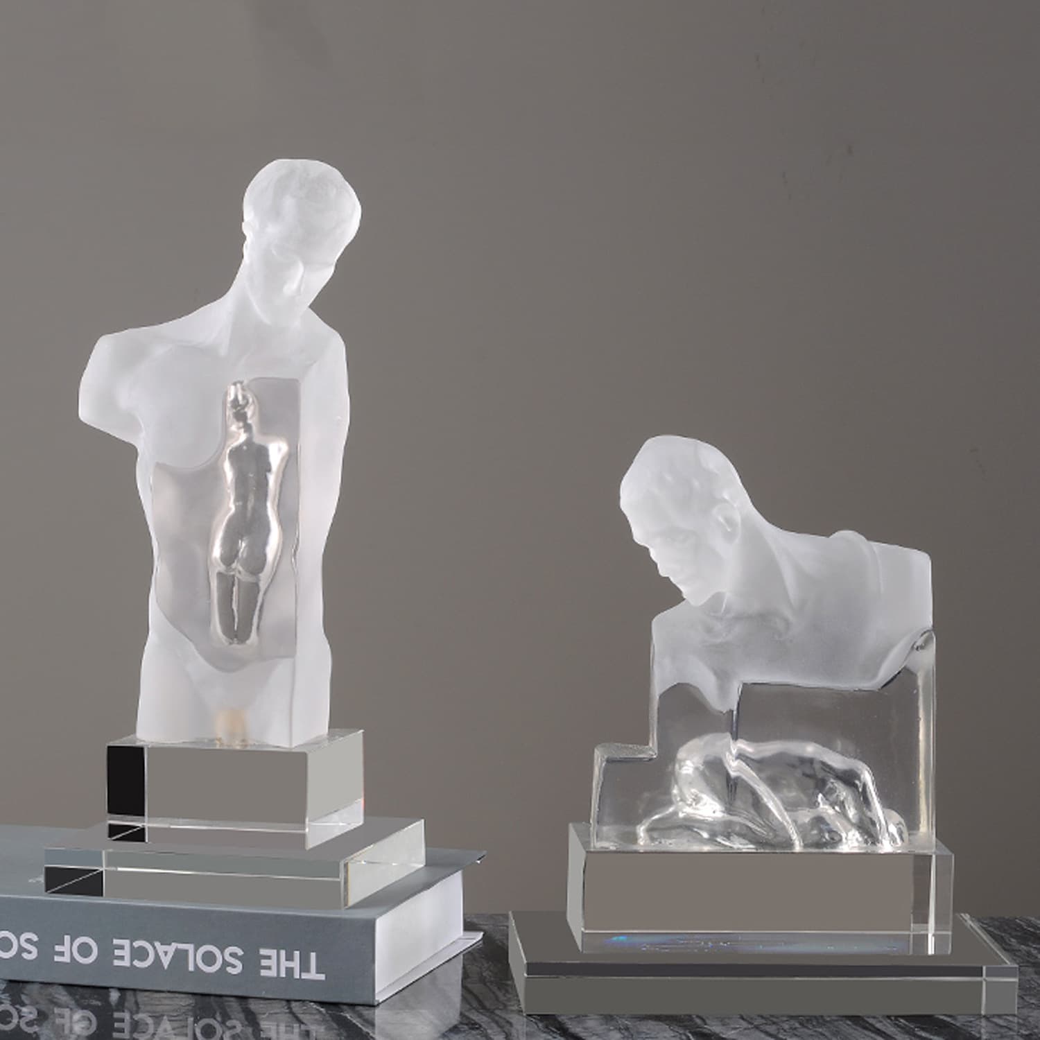 Transparent Crystal Characters Modern Light Luxury Sculpture Ornaments Model Room Exhibition Hall Sales Office TV Cabinet Art Decorations