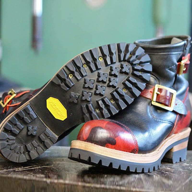 Professional Italian Vibram 100 Work Boot Sole Replacement High-Performance Golden Sole