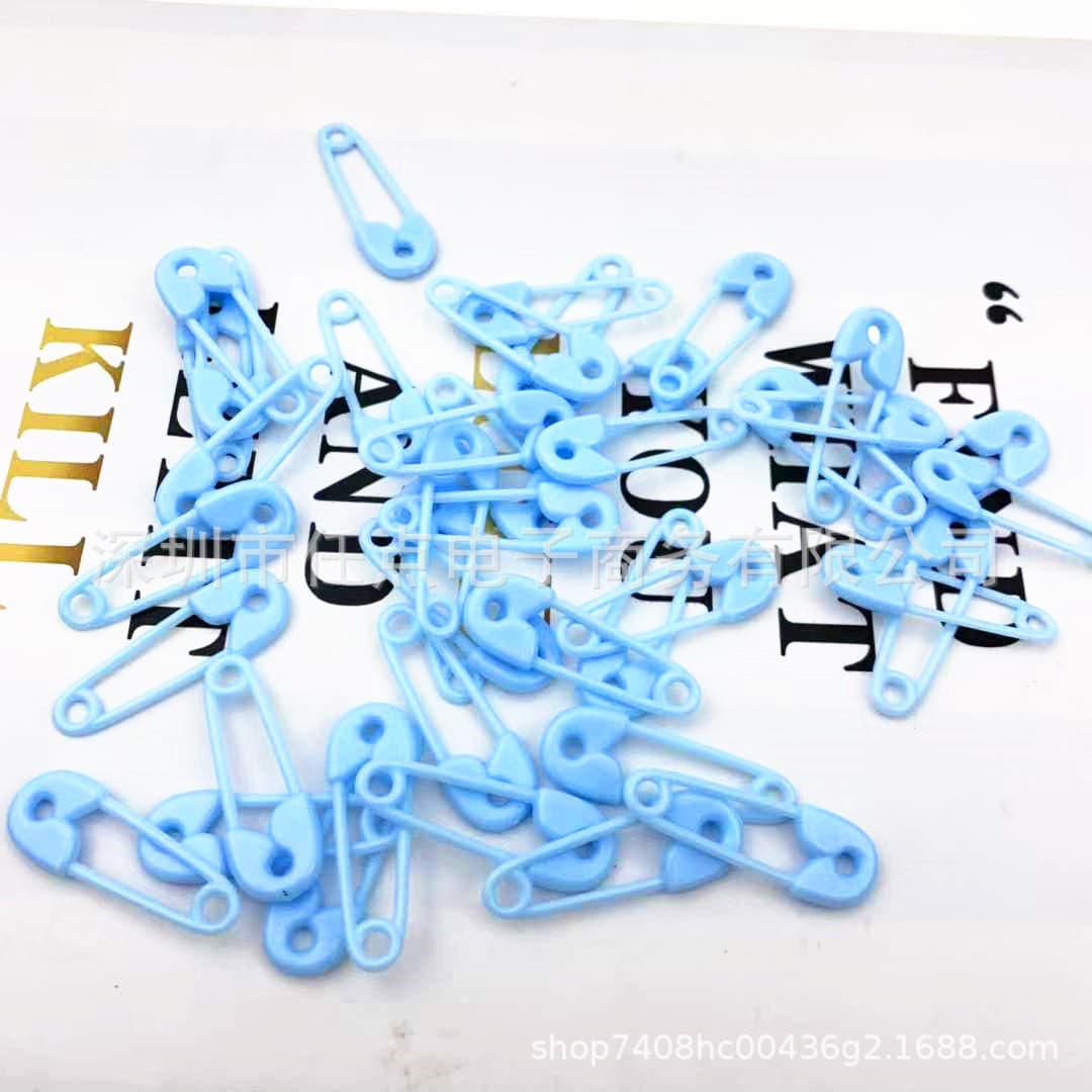 Baby Shower 4cm Small Pin - Baby Bath Game