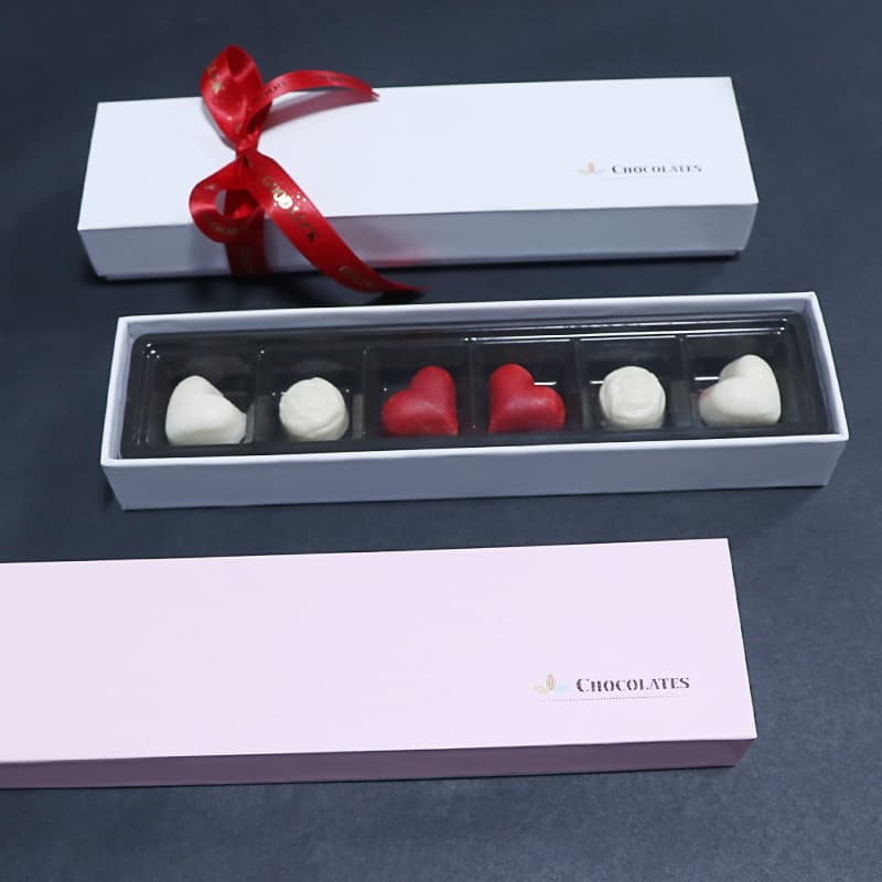 In-stock heart-shaped chocolate packaging boxes, Valentine's Day gift candy boxes, DIY handmade 6-piece Christmas boxes