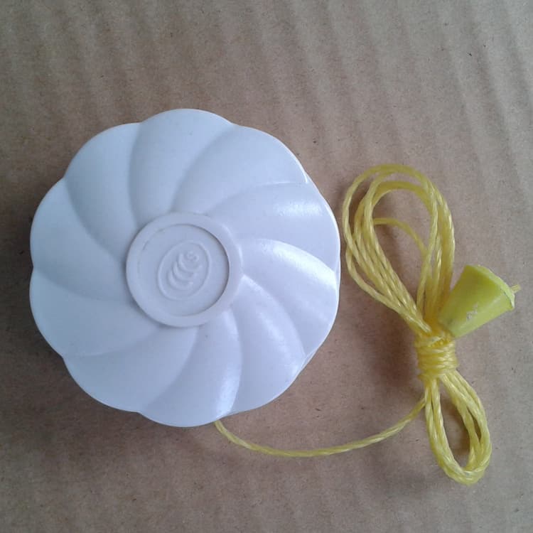 Manufacturer Wholesale Thickened Large White Pull Cord Switch 025 Round with Simple Rope Pull Box Switch Bulk Price Advantage