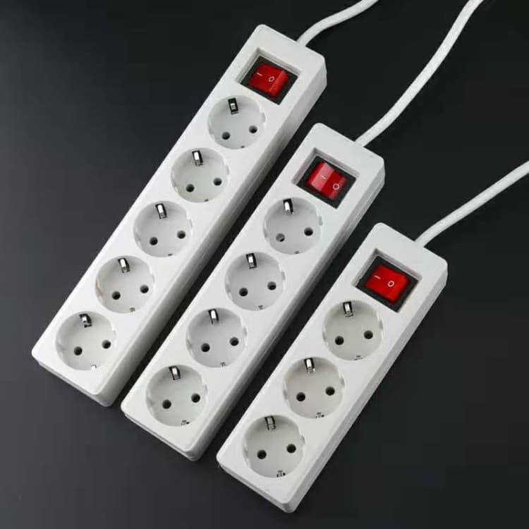 Factory Direct European Power Strip with Switch, Export Socket, Pure Copper Strips, Wired Socket, Suitable for Germany and Russia