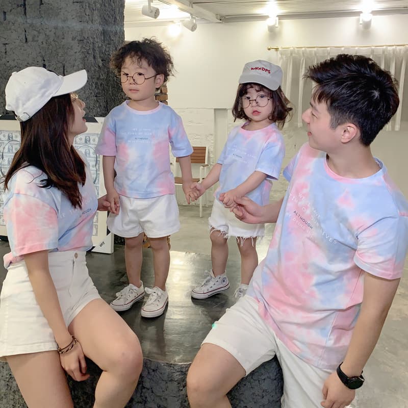 2025 Summer Matching Outfits for Families of Three or Four: Tie-Dye Short-Sleeve T-Shirts - Stylish and Casual Family Attire