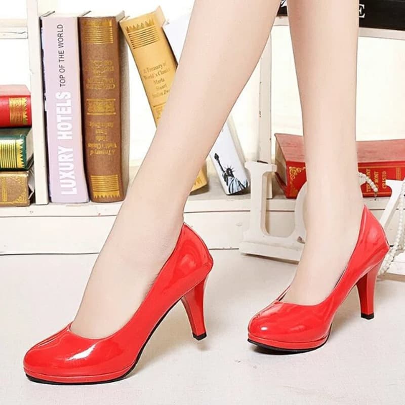 Large Size High Heel Women's Professional Black Leather Shoes Round Toe Work Shoes Comfortable for Work and Interview Women's Shoes