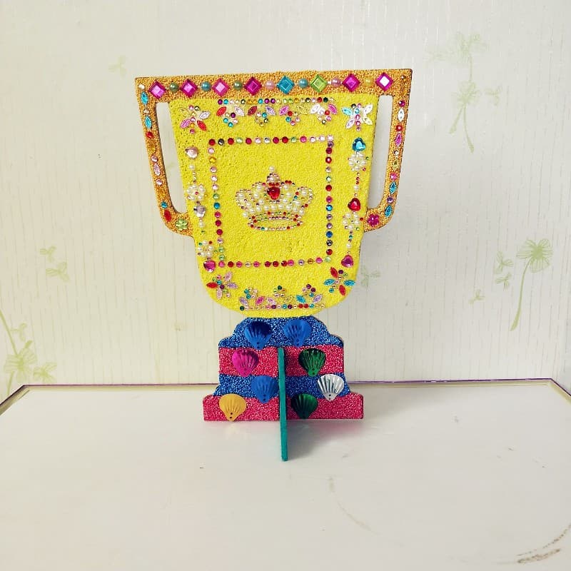 Wooden blank trophy manufacturer wholesale children's handmade ultra-light clay base snowflake mud wooden mold trophy