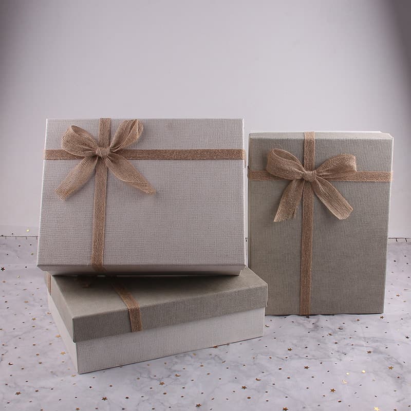 Gift box ins internet celebrity gift box boys creative birthday gift box scarf photo album clothes packaging box