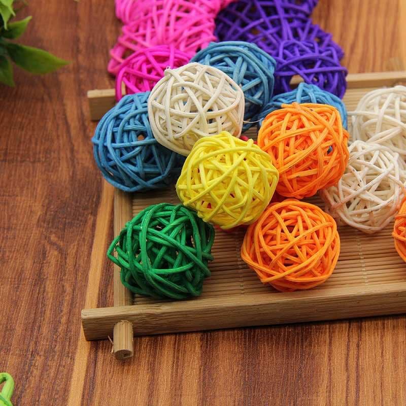 Factory Direct 3cm Rattan Ball, Aroma Rattan Ball, Decorative Rattan Ball, White Ball, Accessory for Flameless Fragrance Bead Curtains