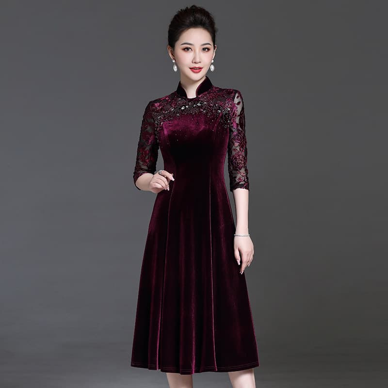 Autumn Winter Gold Velvet Dress Women Wedding Banquet Fashionable Diamond Embedded Middle Aged And Elderly Women's Cheongsam