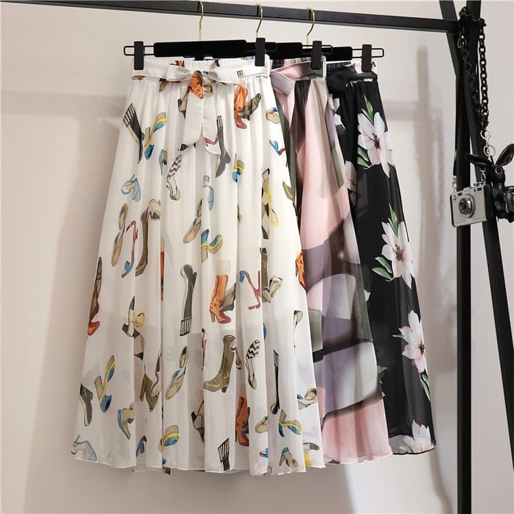 2023 Spring and Summer New Bohemian Chiffon Skirt Mid-Length High Waist Fairy Floral Swing Skirt Beach Skirt