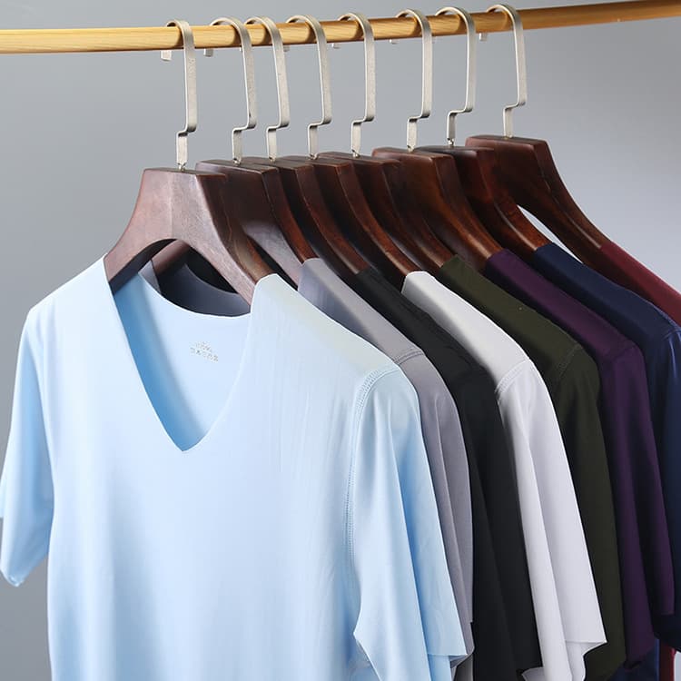 Men's Seamless T-Shirt Ice Silk Casual Short Sleeve V-Neck Base Layer Quick-Dry Tee