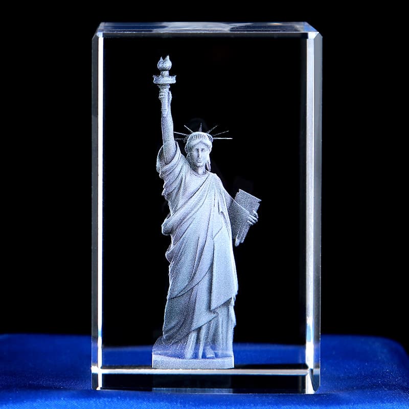 Statue of Liberty Crystal Crafts Crystal Inner Carving New York Tourist Souvenirs Sculpture Ornaments Souvenirs Wholesale