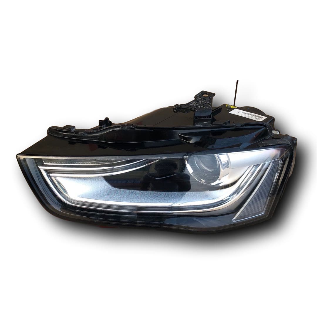 Compatible with New and Old Audi A4L Headlight Assembly High-End Matrix LED Daytime Running Light OEM Used Parts