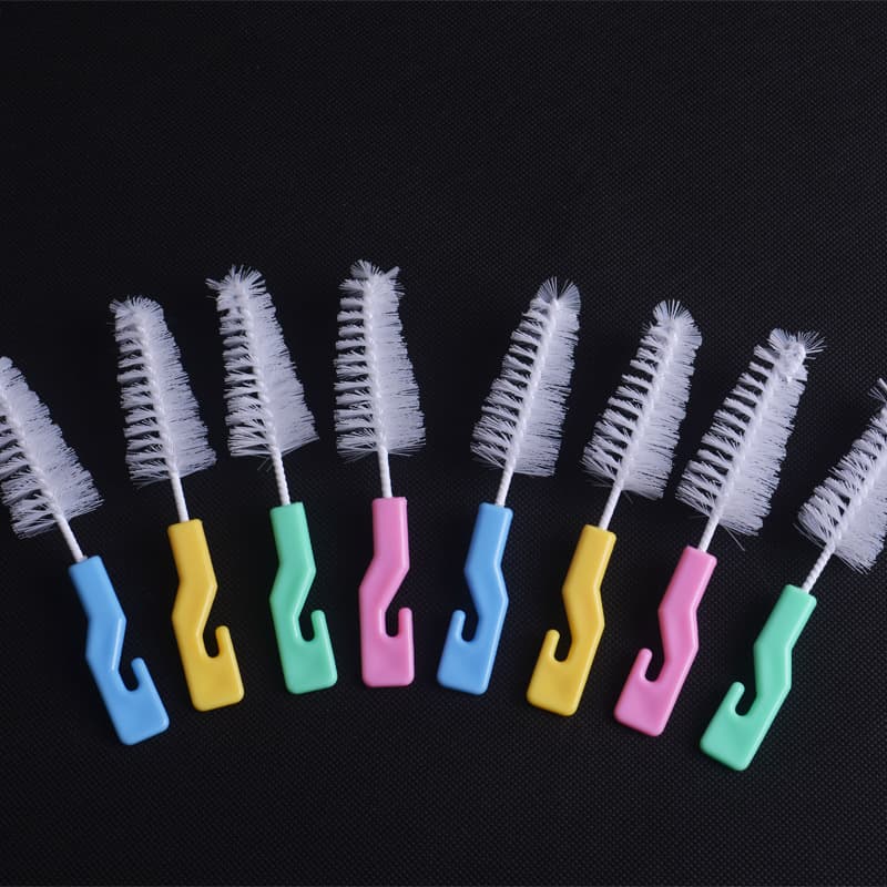 Bottle brush accessories, including baby bottle brushes/nipple brushes with hooks for cleaning small nipples, direct from the manufacturer.