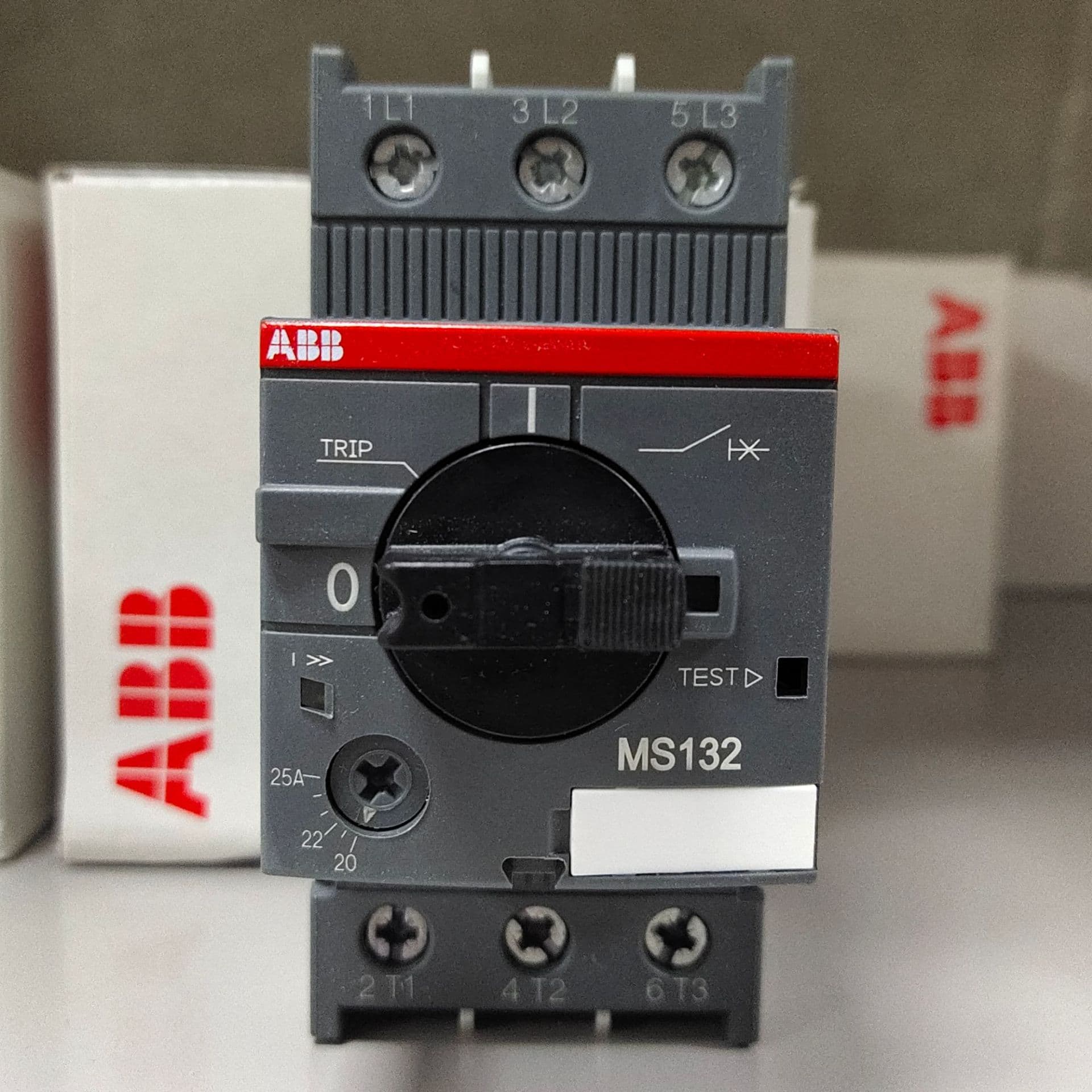 ABB Brand New Motor Protection Circuit Breaker MS132-25T 1SAM340000R1014, Price and Delivery Time