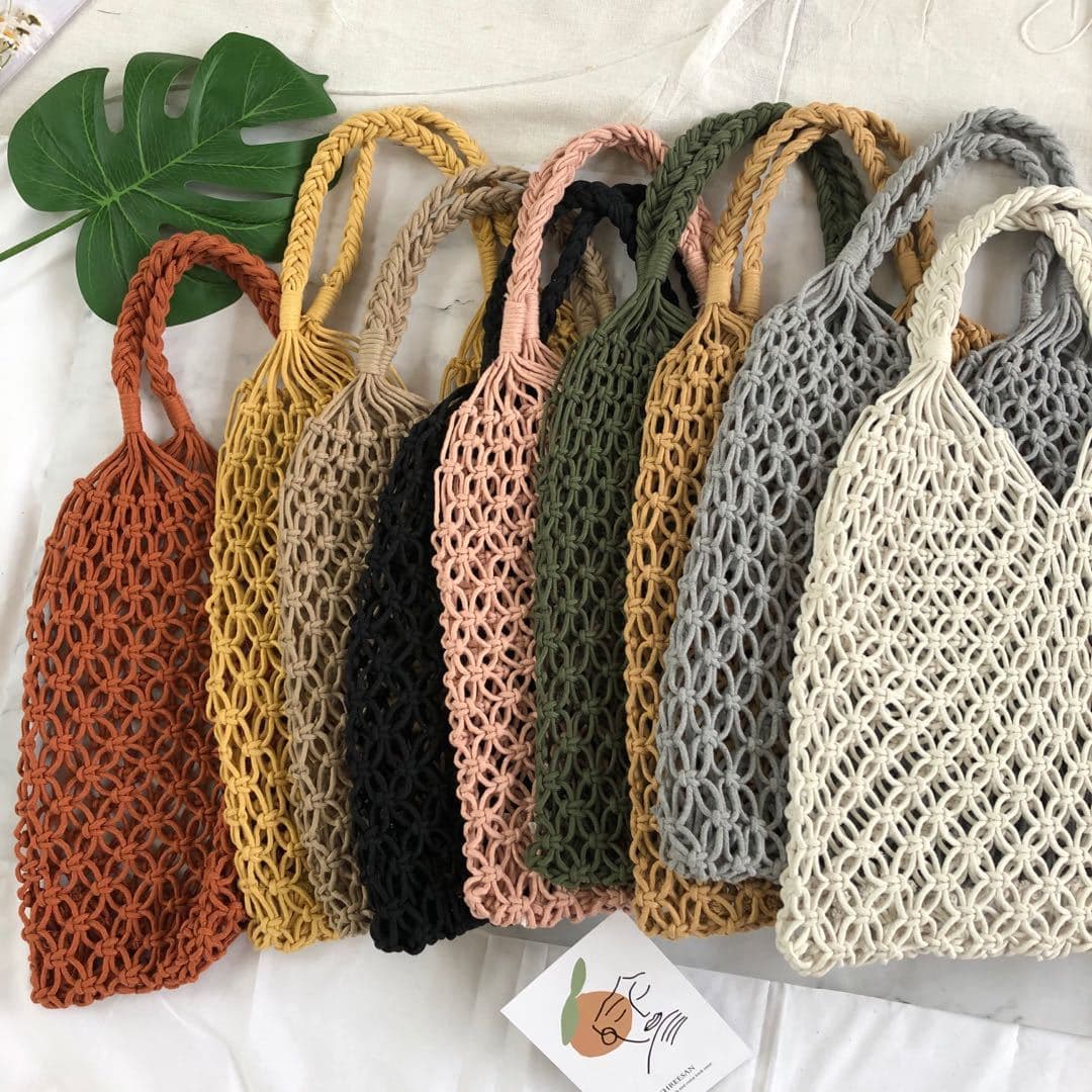 Women's Summer Hollow Grid Woven Bag, Forest-Style Straw Bag, Handmade Cotton Rope Net Beach Bag for Vacation