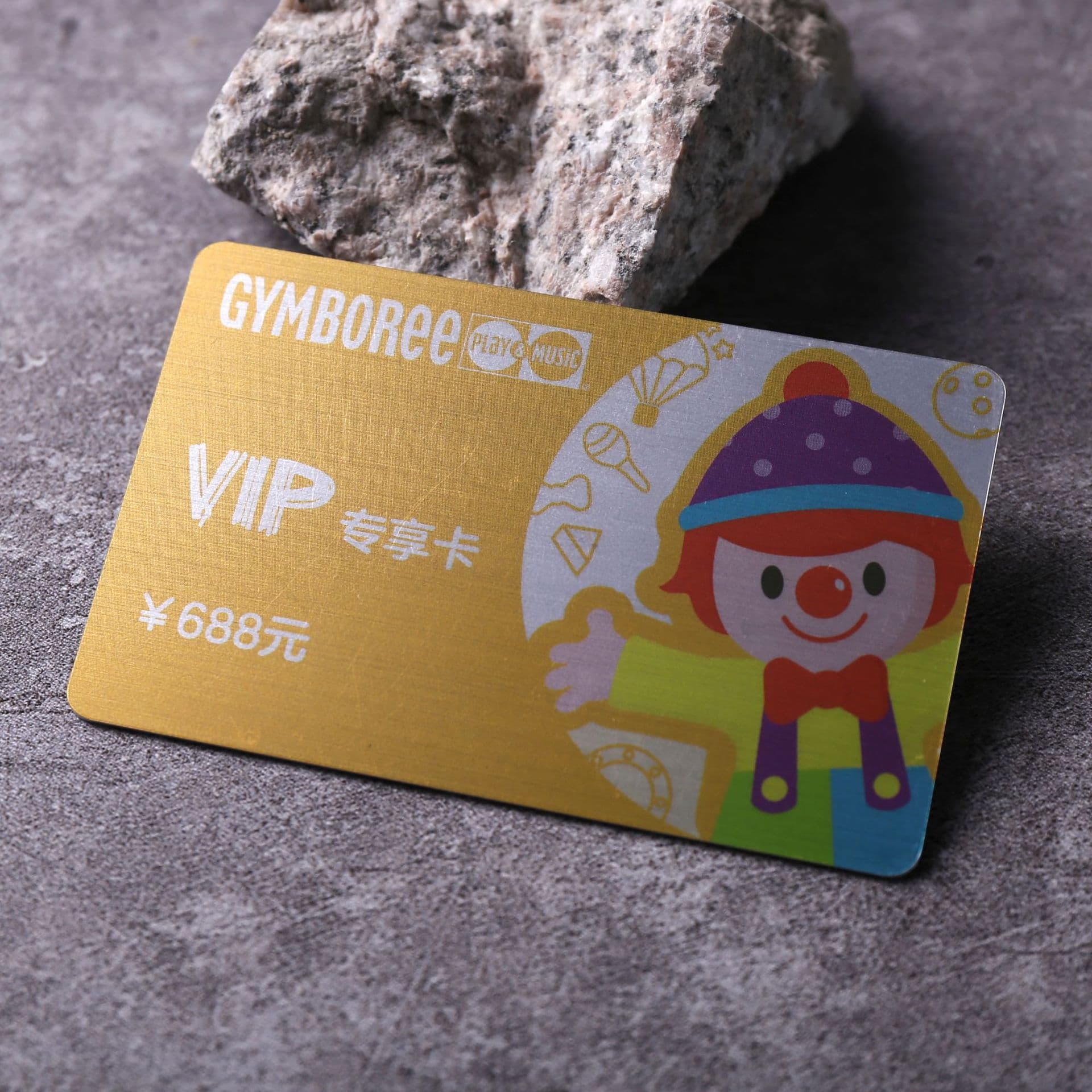 Factory direct sales of black-and-white embossed cards, various cards, merchant VIP cards, and membership cards.