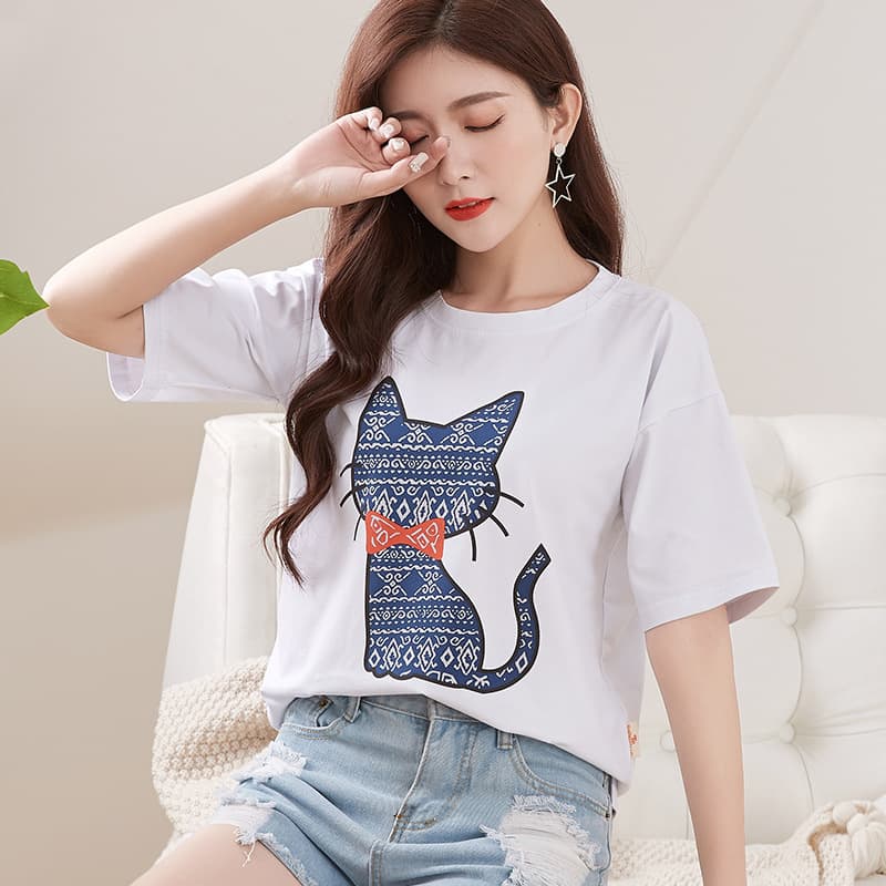 2026 Early Spring Cat Print Cotton Loose Fit Women's T-Shirt