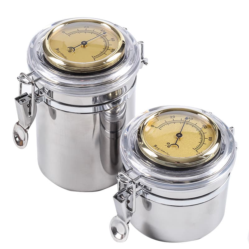 Tobacco moisturizing tank with hygrometer, moisturizing tobacco box, humidifying cylinder, cigar cigarette moisturizing cigarette box set, large and small