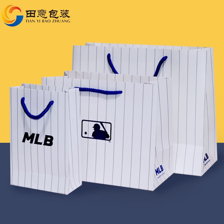 MLB paper bags, NY Yankees bags, tote bags, gift bags, large baseball caps (horizontal and vertical styles)