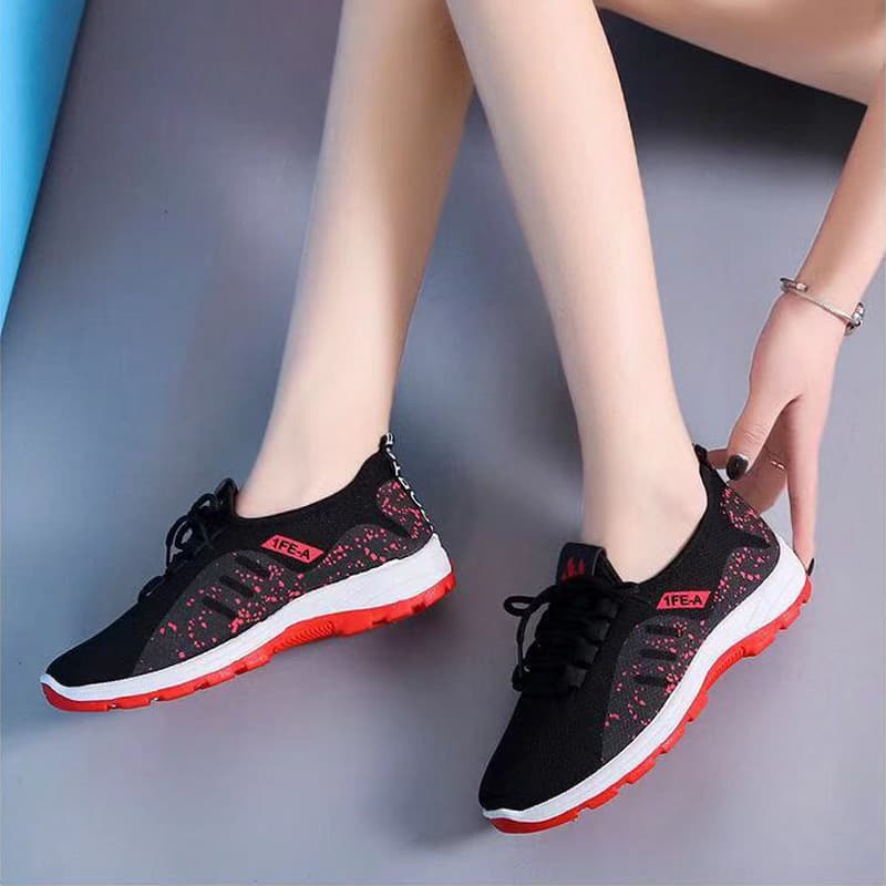 2026 Spring Old Beijing Cloth Shoes Women's Travel Walking Shoes Stall Shoes Export Running Shoes Casual Sports Shoes Women