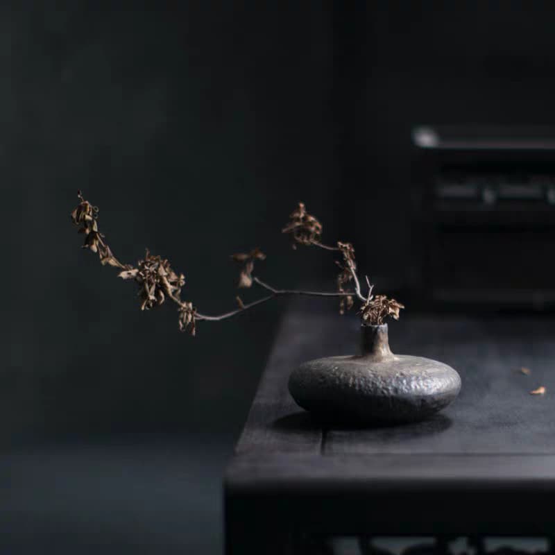 Retro Chinese-style small flower ware, ceramic flower ware, tea ware, living room home decoration, gilt vases, flower ware