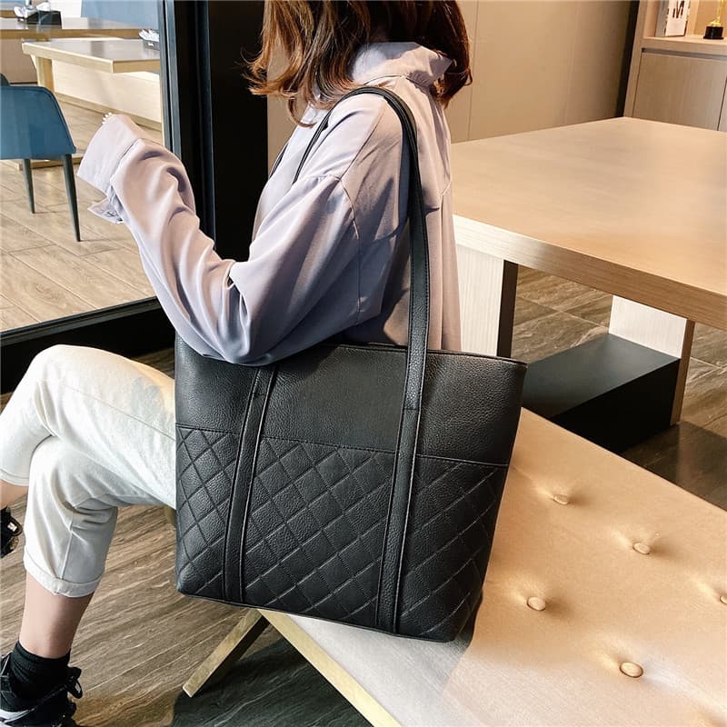 2020 New Korean Style Large Capacity Women's Student Shoulder Bag Tote Bag Versatile Simple