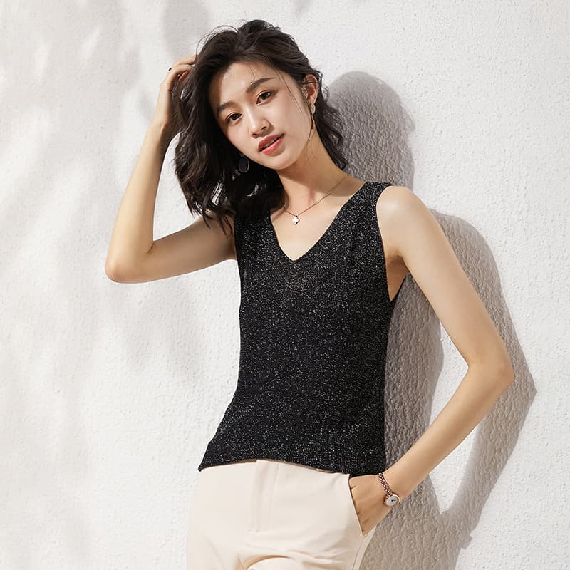 Slim Fit Knitted Tank Top V-Neck Sleeveless Women's Fashion Simple Style Summer 2022 Korean Version Exerion Brand Glimmer Silk