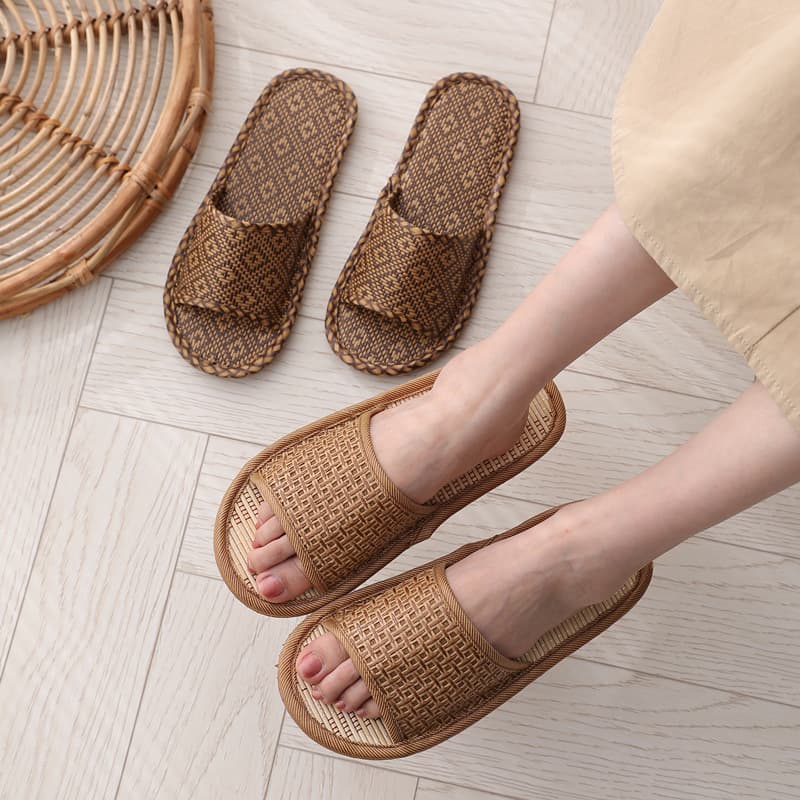 Cross-border Summer Slippers for Women, Indoor Thick-Soled Bamboo and Rattan Woven, Men's Spring/Autumn/Winter Wooden Floor Slippers