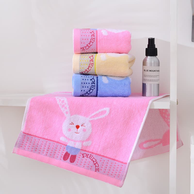 Pure Cotton Cartoon Children's Towel, Baby Drool Bib, Soft and Absorbent Small Towel, Manufacturer Wholesale