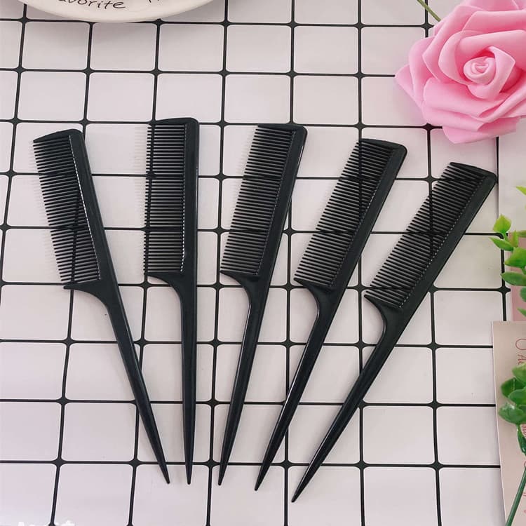 Professional hair styling and makeup tools, plastic pointed-tail combs, teasing combs, evening combs, hair-twisting combs, small gift wholesale.