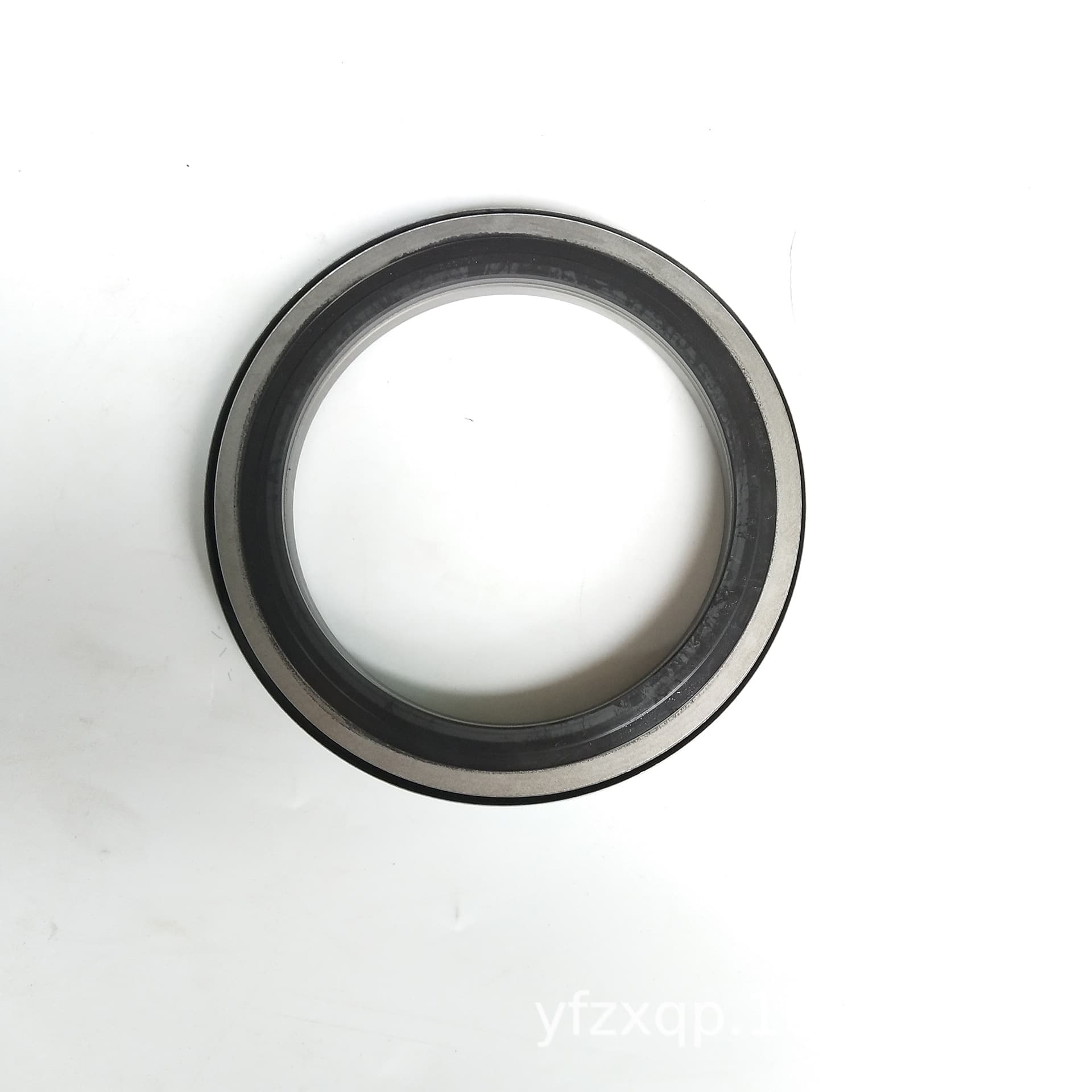 Wholesale and Retail HINO 500 J08C Engine Crankshaft Rear Oil Seal J08E Repair HINO Auto Parts