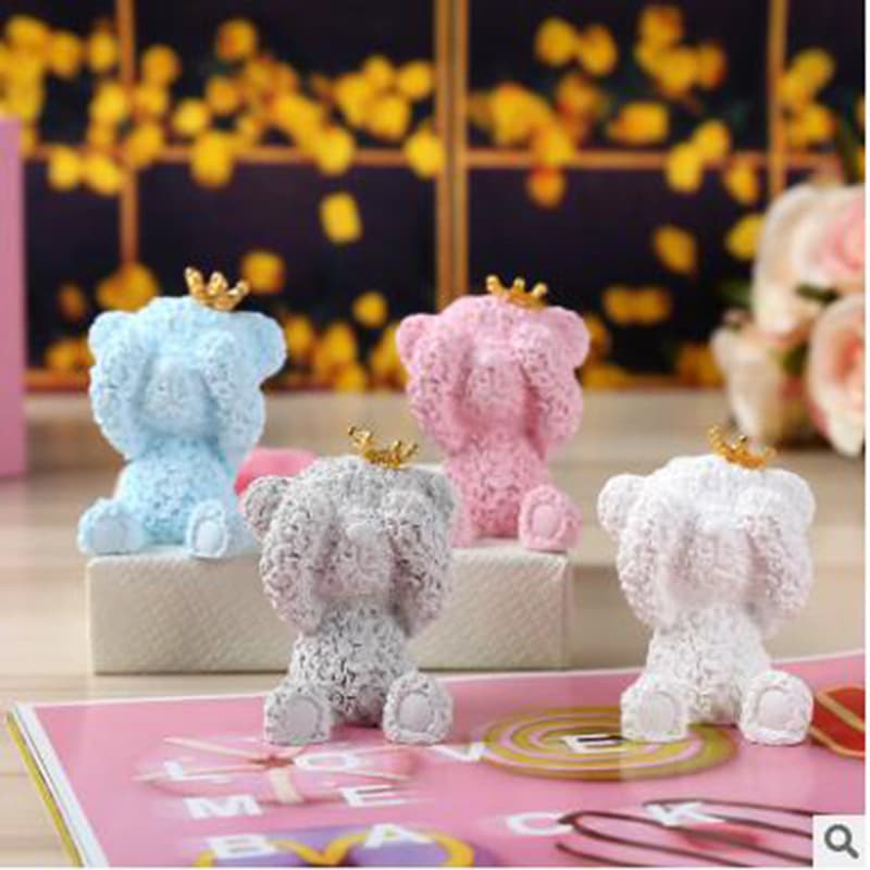 Clearance Cute Cartoon Cake Decoration Ornament Aromatherapy Stone Teddy Bear Car Interior Accessory