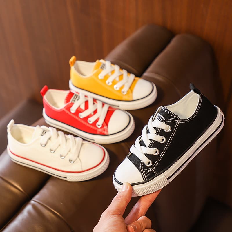Children's Canvas Shoes 2023 Style Korean Version Lace-up Low-top Skate Shoes Boys Girls Baby Small White Casual Cloth Shoes
