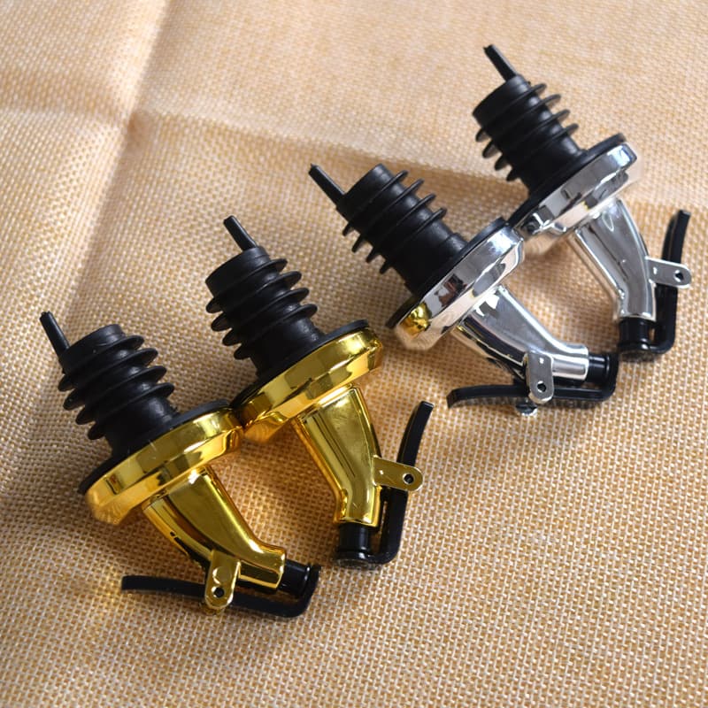 Factory Direct Electroplated Golden Oil Bottle Spouts, Press-Type Oil Bottle Stoppers, Leak-Proof for Oil and Vinegar, Liquor Pourers
