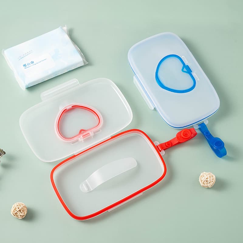 Portable Baby Hand and Mouth Wet Wipe Case, Heart-Shaped Tissue Box with Mask Storage Compartment