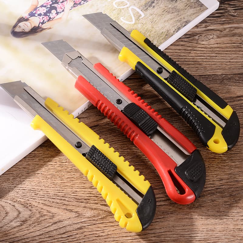 Stainless steel multi-functional utility knife, rubber-coated paper cutter, home improvement and building materials tool knife, office stationery knife manufacturer wholesale