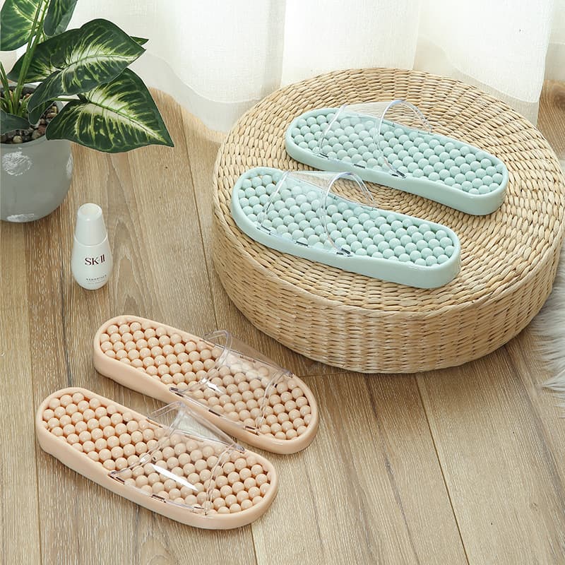 Anti-Slip Massage Indoor Slippers for Men and Women Home Use Bathroom Slippers Couple Slippers Comfortable PVC Material