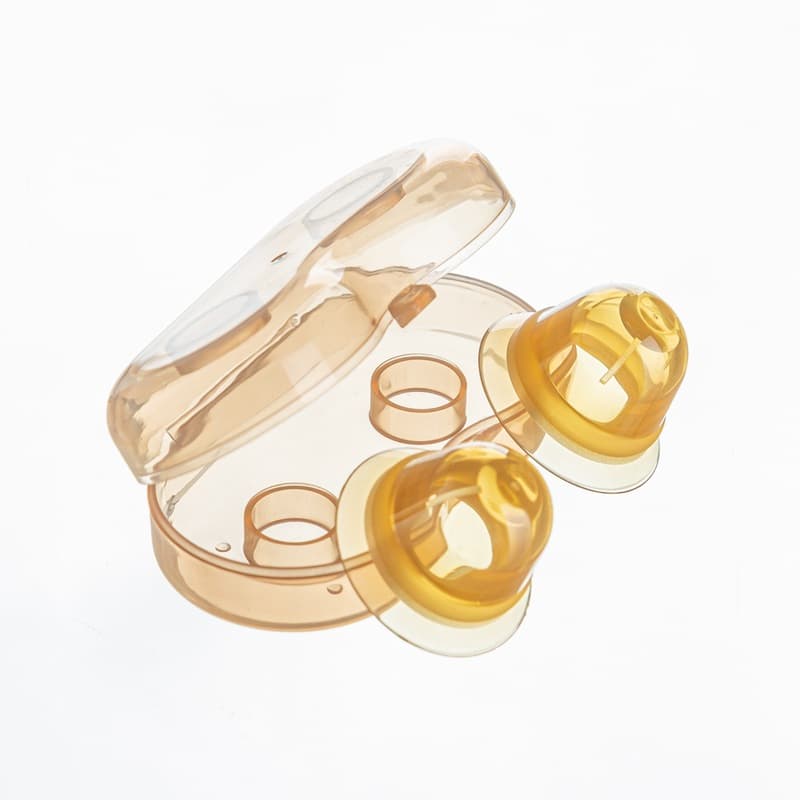 One-piece all-silicone nipple corrector, pair with case, for pregnant women with inverted nipples and teenage girls with concave nipples.