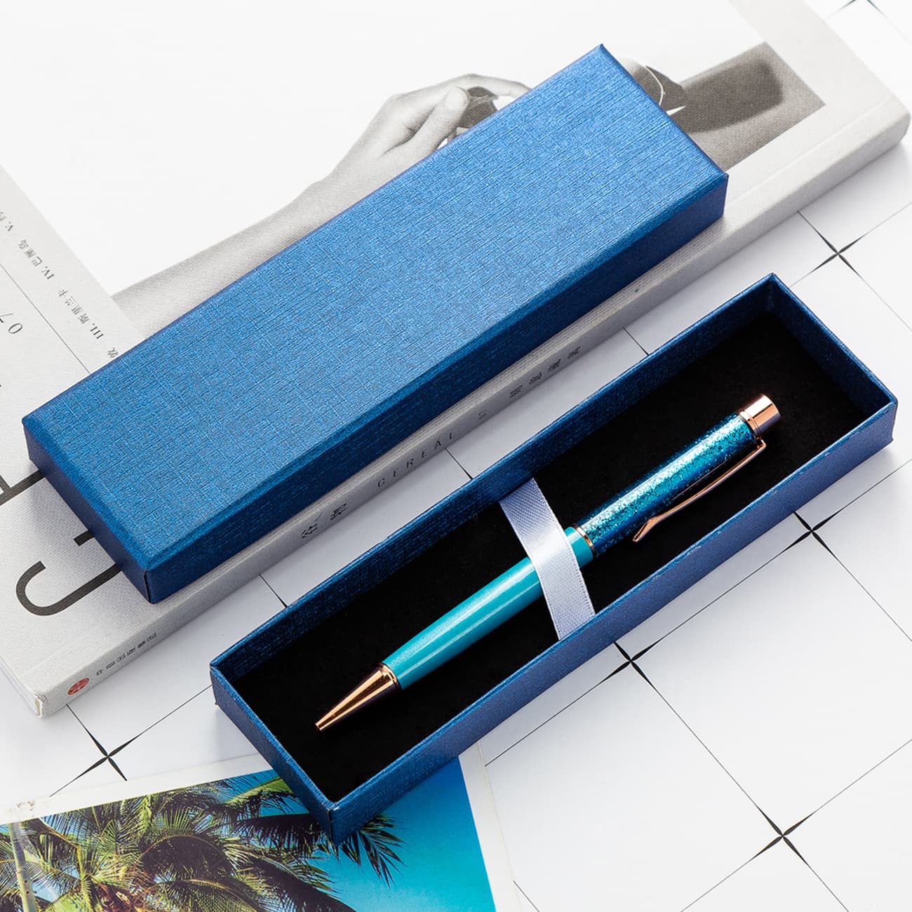 Pen box in stock wholesale paper packaging box stationery gift pen box fountain pen box printable logo flip-top pen box