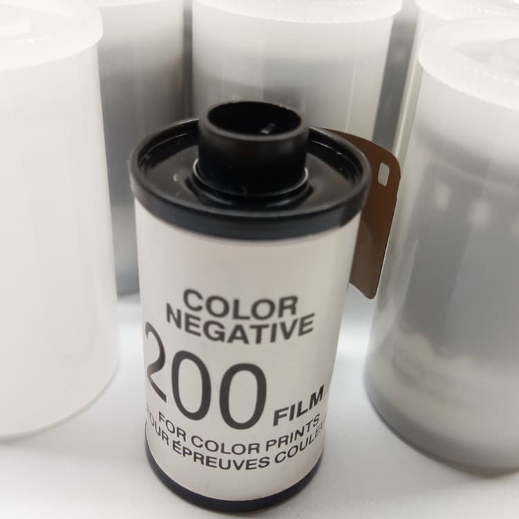 26-year simplified 35mm film, 135 model waterproof camera, adult science camera suitable for 8-exposure C41 rolls