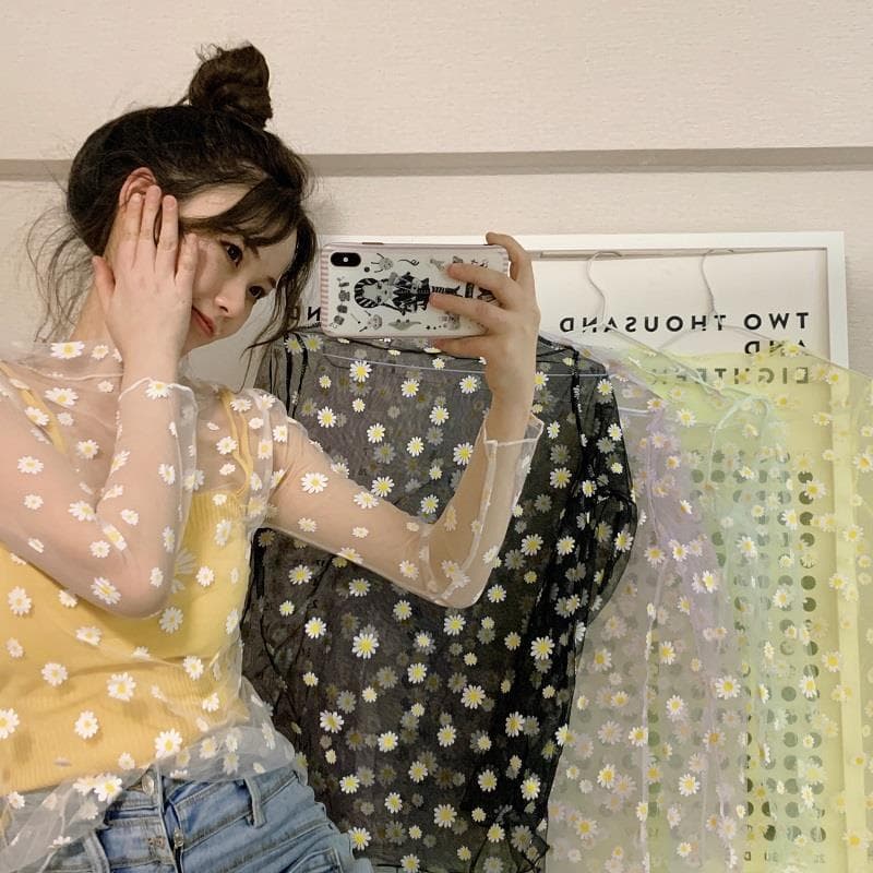 Small Daisy Long Sleeve T-Shirt Women's Summer New Thin Loose Sun Protection Top Fashionable Inner Layering Mesh Shirt Base Layer