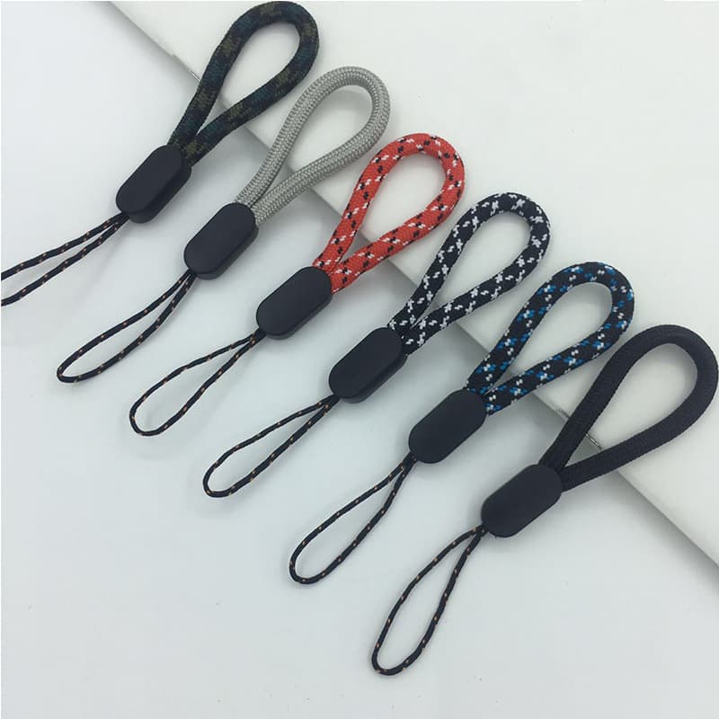 Phone case lanyard attachment ring, short style for keys, USB drives, cameras, fans, Bluetooth speakers, decorative rings.