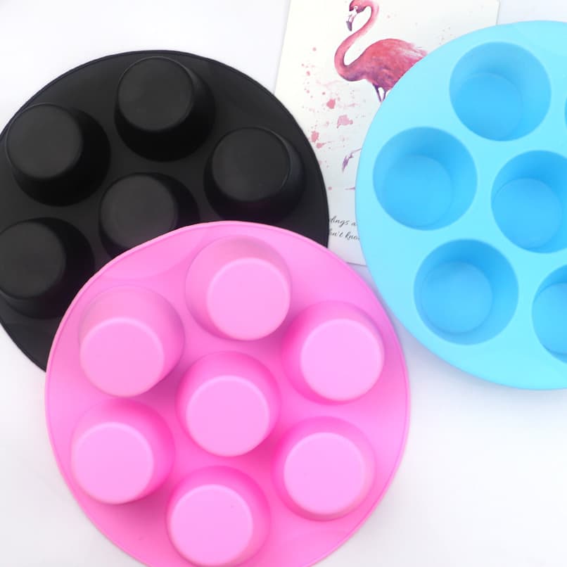 Minghao Large/Small 7-Cup Round Silicone Cupcake Mold, Cold Process Soap Mold, DIY Baking Egg Tart Mold