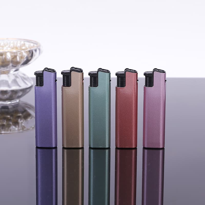 Hengzheng Lighter Wholesale Shuanghui New Trend Creative Stock Supply Lighter Advertising Inflatable Iron Shell Windproof Lighter