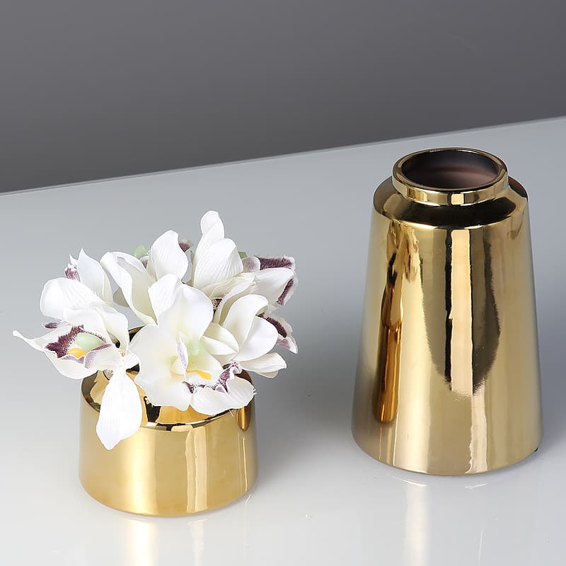 Luxury Creative Ceramic Decorative Vase Gold Simple Living Room Flower Vase Wholesale Ins Home Art Ornament