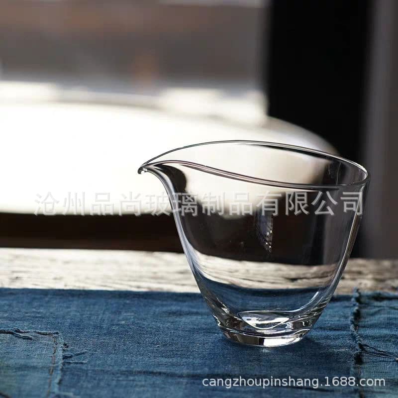 Water Drop Cup High Borosilicate Glass Fair Cup Japanese Style Water Drop Glass Tea Pitcher Even Cup Tea Divider