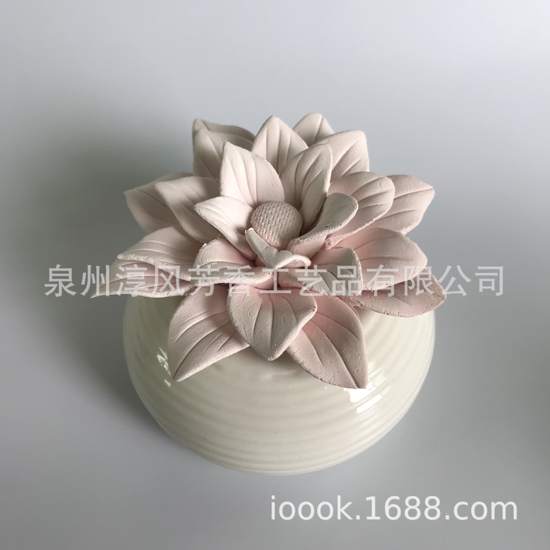 Amazon Cross-border E-commerce Supply, Ready Stock Wholesale Ceramic Scented Flower Decor, Diffuser Flowers, Aroma Stones, and Scent Dispersion Flowers