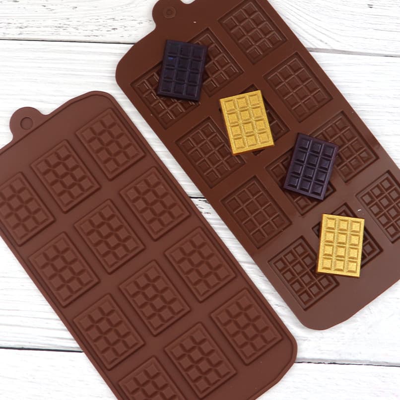 Dobi 12-Cell Waffle Silicone Chocolate Thin Skin Silicone Fondant Mold DIY Baking Tool Square Grid